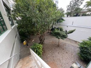 Image 32 - 922167