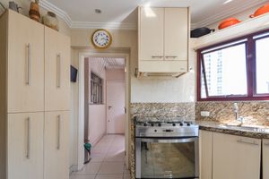 Image 17 - 922176