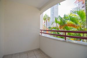 Image 4 - 922179