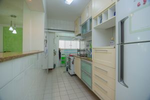 Image 19 - 922179