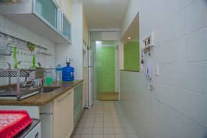 Image 21 - 922179
