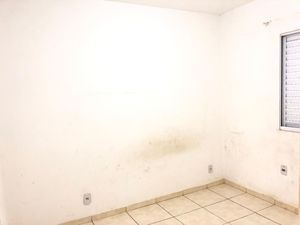Image 8 - 922181