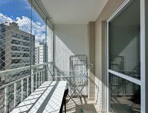 Image 11 - 922203