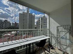 Image 10 - 922203