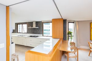 Image 31 - 922210