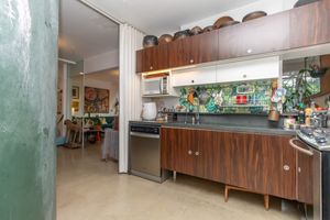 Image 17 - 922223