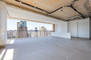 Image 25 - 922245
