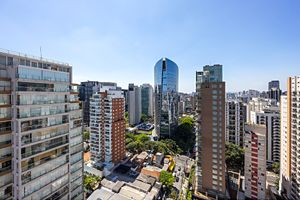 Image 24 - 922245