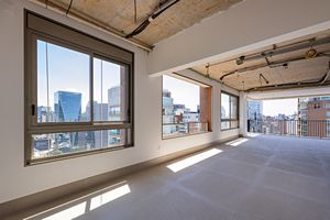 Image 9 - 922245