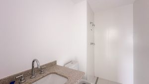Image 11 - 922246