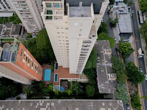 Image 33 - 922247
