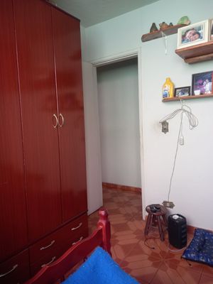 Image 9 - 922248