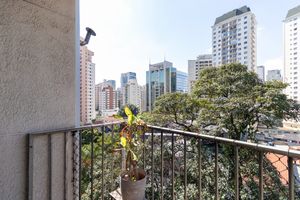 Image 4 - 922252