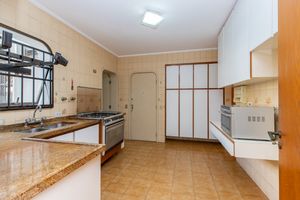 Image 16 - 922254