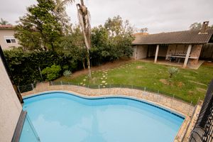 Image 4 - 922256
