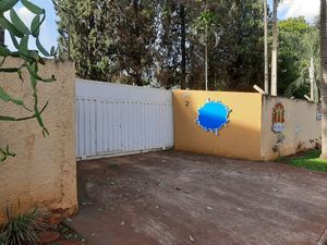 Image 8 - 922257