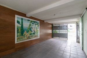 Image 67 - 922261