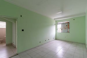 Image 20 - 922261