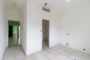 Image 22 - 922261