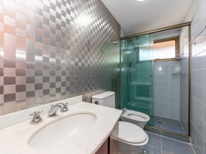 Image 30 - 922268