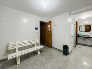 Image 40 - 922271