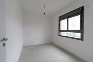 Image 22 - 922272