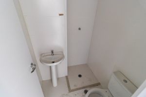 Image 31 - 922272