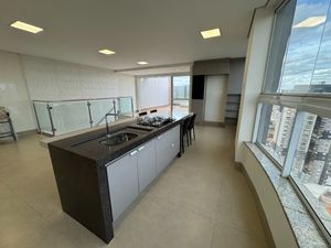 Image 4 - 922282