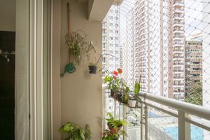 Image 1 - 922292
