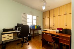 Image 21 - 922295