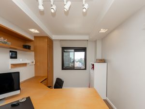 Image 34 - 922297