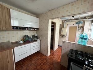 Image 10 - 922301