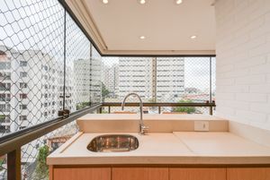 Image 13 - 922302