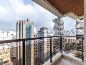 Image 4 - 922305