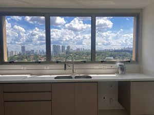 Image 10 - 922311