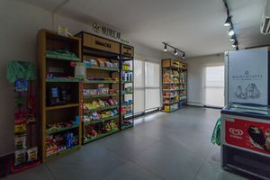 Image 42 - 922324