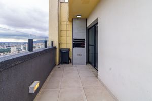 Image 20 - 922324