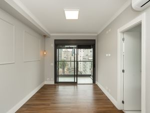 Image 30 - 922326