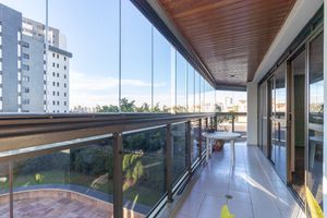 Image 6 - 922328
