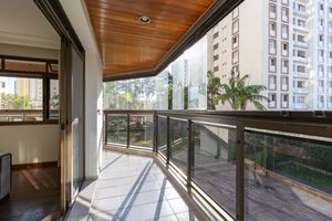 Image 13 - 922328