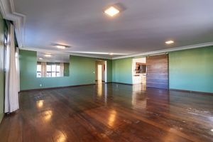 Image 3 - 922328