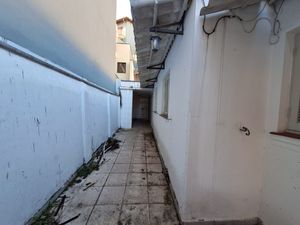 Image 24 - 922333