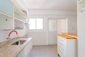 Image 34 - 922336