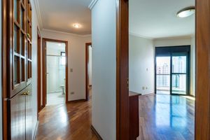 Image 17 - 922338