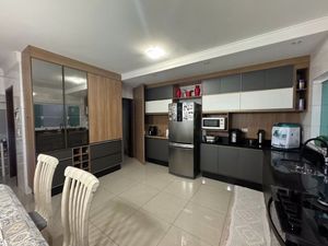 Image 2 - 922340