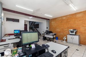 Image 32 - 922343