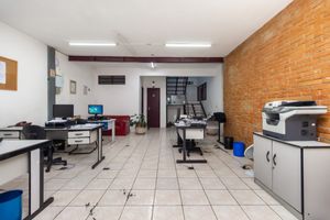 Image 31 - 922343