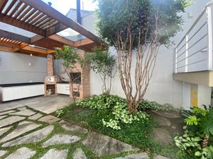 Image 32 - 922351