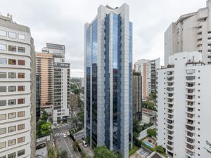 Image 12 - 922358