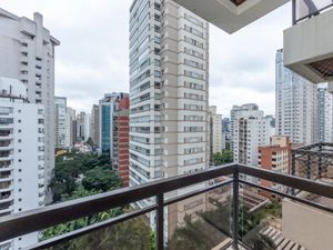 Image 13 - 922358